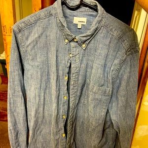 Men’s Faux-Denim Button Up Shirt